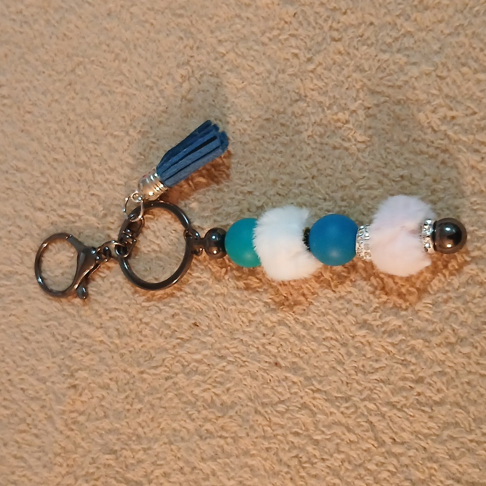 BAG CHARM/KEYCHAIN 6" POM POM STYLE